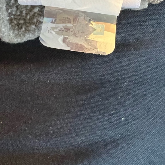 The North Face Men’s Gray Half Dome Pullover Hoodie Sweater Size Medium - Picture 6 of 6